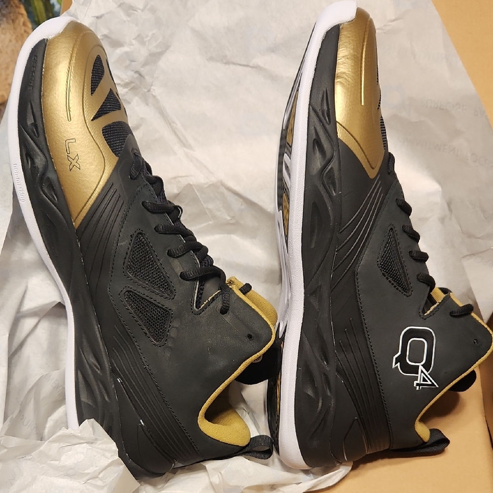 Black and Gold Men's Athletic Shoes Size 13